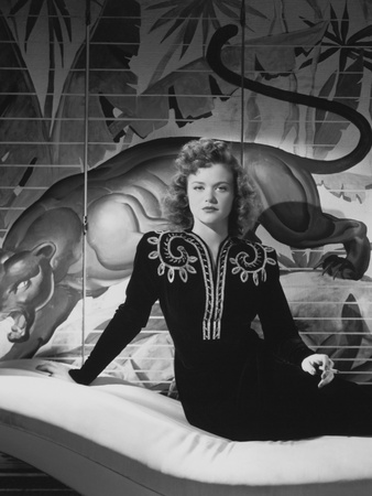 Simone Simon in Cat People (19420