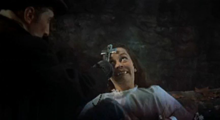Van Helsing confronts Lucy - and saves the little girl