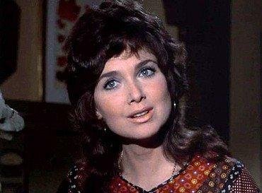 Suzanne Pleshette as Helen Stewart -- the only witness to a shooting. And Eddie Albert is trying to convince that what she thought she saw … wasn't what she saw